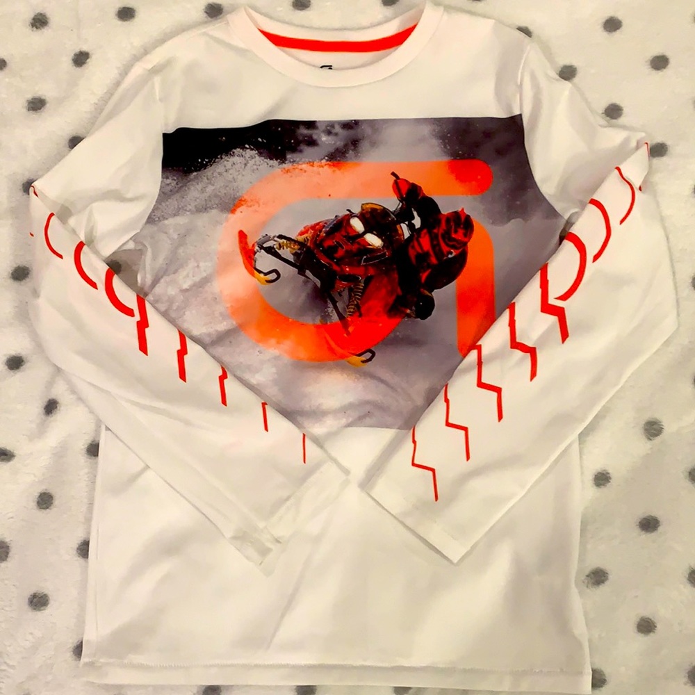 NWOT Gap fit Long sleeve T skidoo